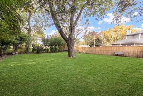 Tiny photo for 608 S Walnut Avenue, Arlington Heights, IL 60005 (MLS # 12791940)