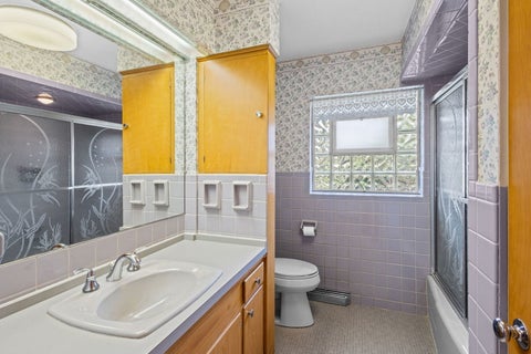 Tiny photo for 248 E Washington Boulevard, Lombard, IL 60148 (MLS # 12759801)