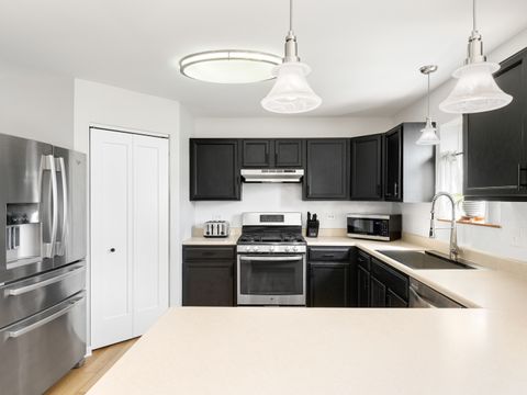 Tiny photo for 289 W Daisy Circle, Romeoville, IL 60446 (MLS # 12608245)