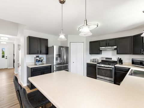 Tiny photo for 289 W Daisy Circle, Romeoville, IL 60446 (MLS # 12608245)