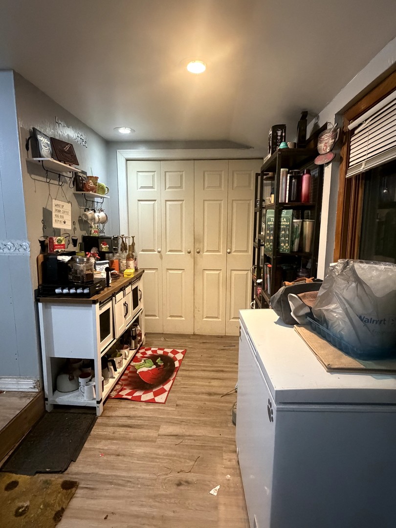 1421 Gunderson Avenue