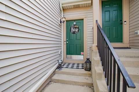 Tiny photo for 167 Southwicke Drive, Streamwood, IL 60107 (MLS # 12435485)