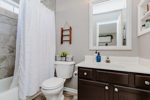 Tiny photo for 167 Southwicke Drive, Streamwood, IL 60107 (MLS # 12435485)
