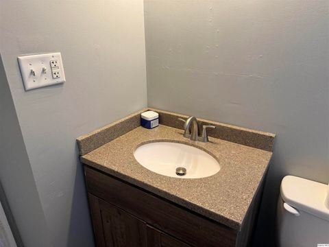 Tiny photo for 1726 W Granview Dr. Dr, Quincy, IL 62301 (MLS # 12505743)