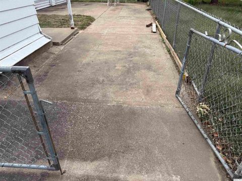 Tiny photo for 1726 W Granview Dr. Dr, Quincy, IL 62301 (MLS # 12505743)