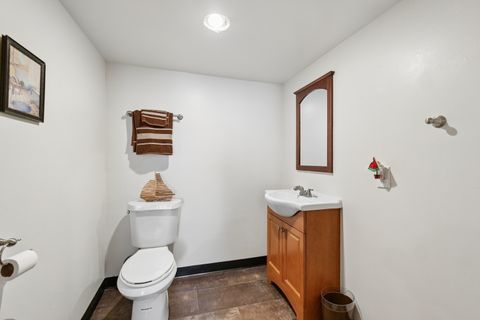 Tiny photo for 4437 W 100th Street, Oak Lawn, IL 60453 (MLS # 12596090)