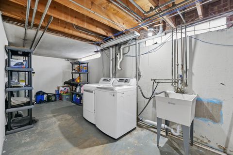 Tiny photo for 4437 W 100th Street, Oak Lawn, IL 60453 (MLS # 12596090)