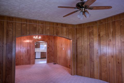 Tiny photo for 602 W Ray Avenue, Christopher, IL 62822 (MLS # 12670291)