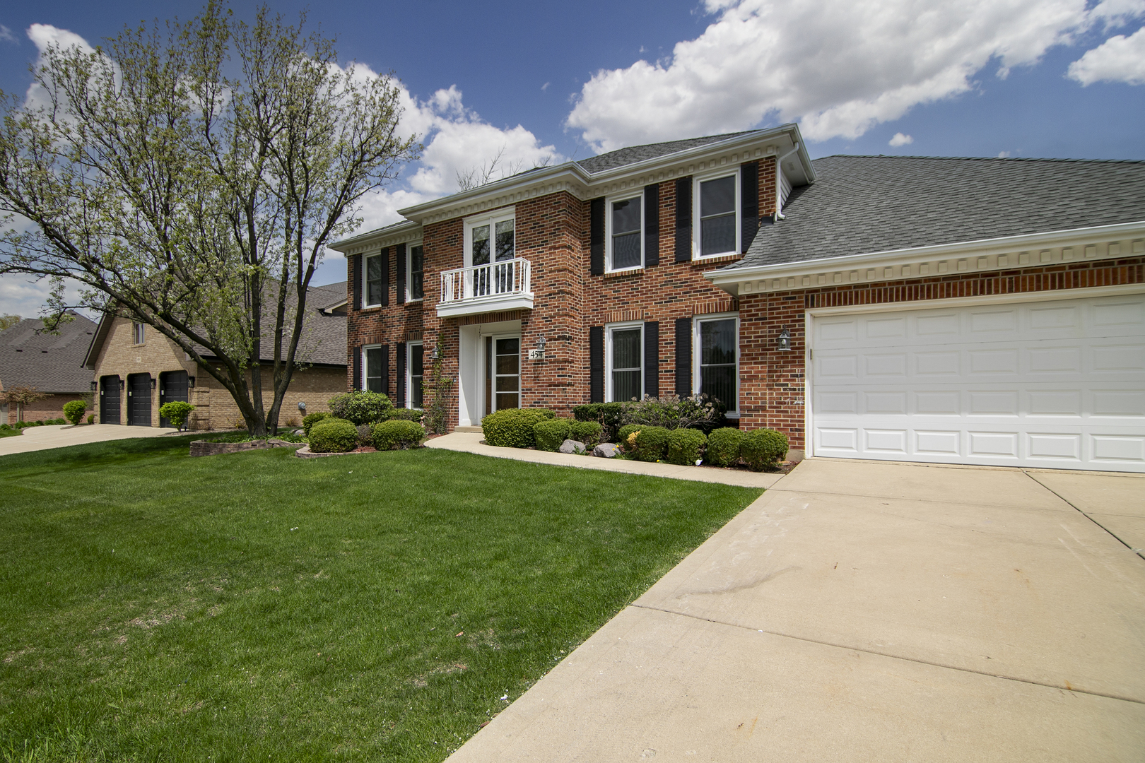 454 Hemlock Lane