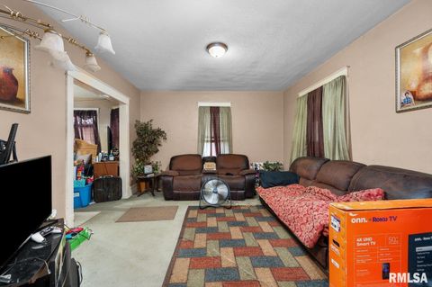 Tiny photo for 1104 29TH Avenue, Rock Island, IL 61001 (MLS # QC4267568)