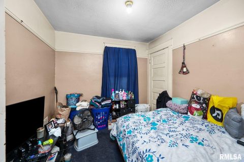 Tiny photo for 1104 29TH Avenue, Rock Island, IL 61001 (MLS # QC4267568)