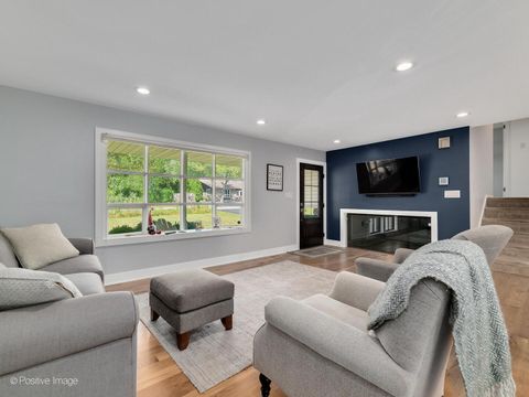 Tiny photo for 5735 Virginia Avenue, Clarendon Hills, IL 60514 (MLS # 12502900)