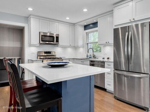 Tiny photo for 5735 Virginia Avenue, Clarendon Hills, IL 60514 (MLS # 12502900)