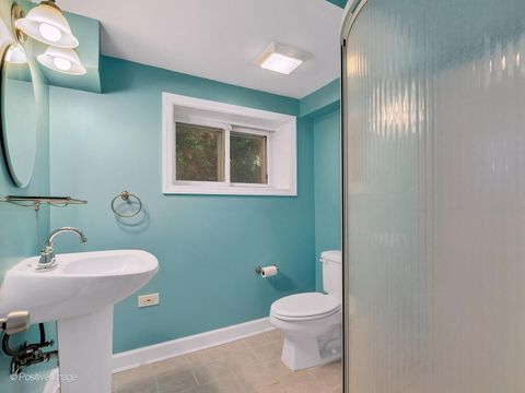 Tiny photo for 5735 Virginia Avenue, Clarendon Hills, IL 60514 (MLS # 12502900)