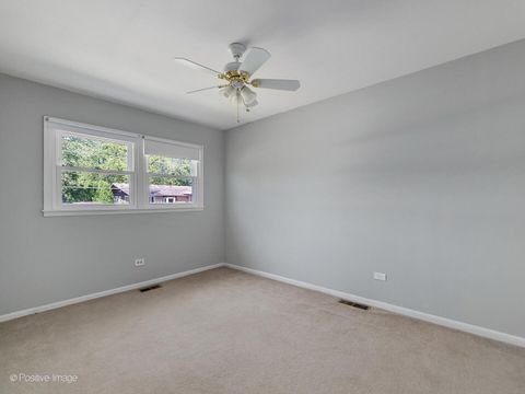 Tiny photo for 5735 Virginia Avenue, Clarendon Hills, IL 60514 (MLS # 12502900)