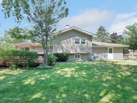 Tiny photo for 5735 Virginia Avenue, Clarendon Hills, IL 60514 (MLS # 12502900)