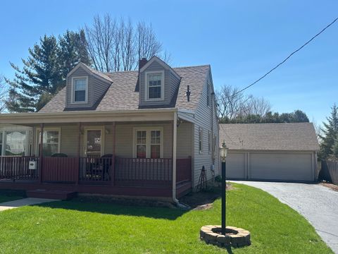 Tiny photo for 909 E 4th Street, Belvidere, IL 61008 (MLS # 12612579)