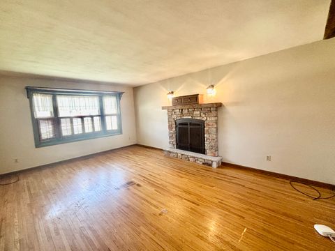 Tiny photo for 909 E 4th Street, Belvidere, IL 61008 (MLS # 12612579)