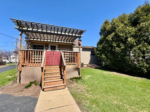 Tiny photo for 909 E 4th Street, Belvidere, IL 61008 (MLS # 12612579)