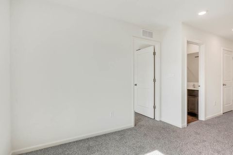 Tiny photo for 2666 Arrowhead Drive, Pingree Grove, IL 60140 (MLS # 12550944)