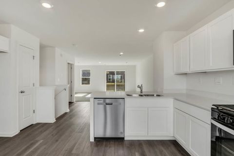 Tiny photo for 2666 Arrowhead Drive, Pingree Grove, IL 60140 (MLS # 12550944)