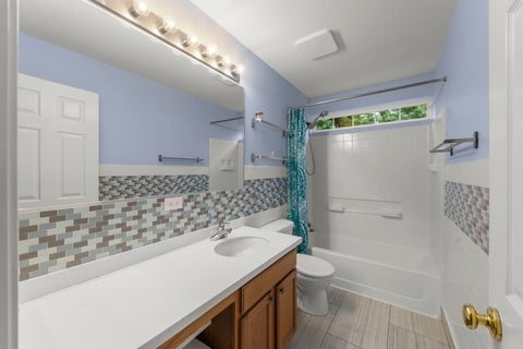 Tiny photo for 5961 Mackinac Lane, Hoffman Estates, IL 60192 (MLS # 12767523)