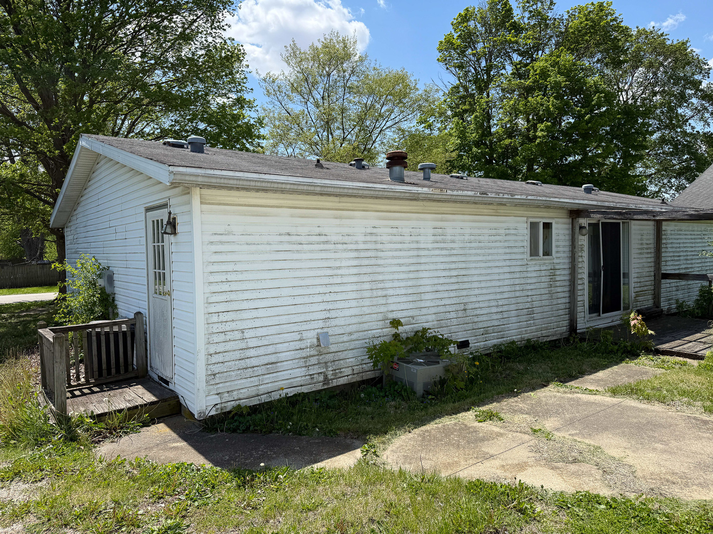 155 E Concord Street