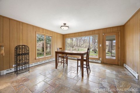 Tiny photo for 501 Glenwood Trail, Elgin, IL 60120 (MLS # 12611871)