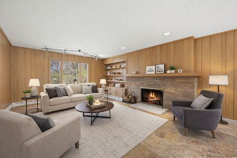 Tiny photo for 501 Glenwood Trail, Elgin, IL 60120 (MLS # 12611871)