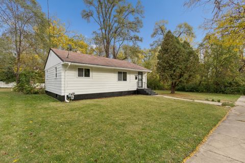 Tiny photo for 406 S Independence Avenue, Rockford, IL 61102 (MLS # 12499649)