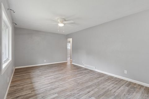 Tiny photo for 406 S Independence Avenue, Rockford, IL 61102 (MLS # 12499649)