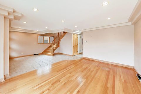 Tiny photo for 5731 S Newland Avenue, Chicago, IL 60638 (MLS # 12604783)