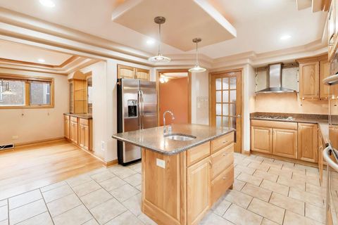 Tiny photo for 5731 S Newland Avenue, Chicago, IL 60638 (MLS # 12604783)