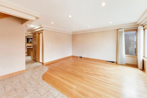 Tiny photo for 5731 S Newland Avenue, Chicago, IL 60638 (MLS # 12604783)