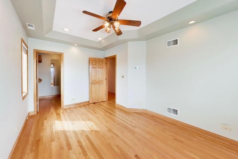 Tiny photo for 5731 S Newland Avenue, Chicago, IL 60638 (MLS # 12604783)