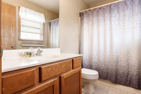 Tiny photo for 3854 Allenhurst Lane, Rockford, IL 61101 (MLS # 12505600)