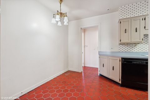 Tiny photo for 3920 N LAKE SHORE Drive #4N, Chicago, IL 60613 (MLS # 12414993)