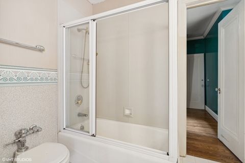 Tiny photo for 3920 N LAKE SHORE Drive #4N, Chicago, IL 60613 (MLS # 12414993)