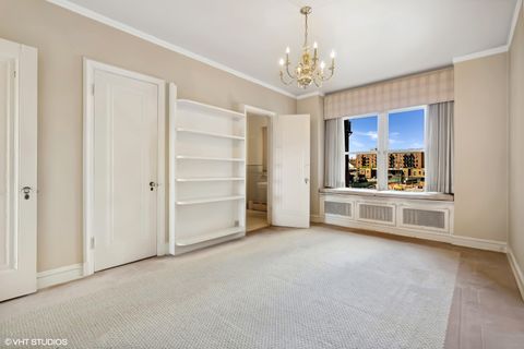 Tiny photo for 3920 N LAKE SHORE Drive #4N, Chicago, IL 60613 (MLS # 12414993)