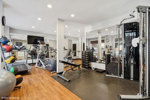 Tiny photo for 3920 N LAKE SHORE Drive #4N, Chicago, IL 60613 (MLS # 12414993)