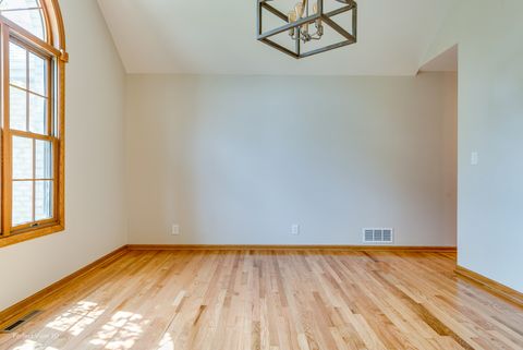 Tiny photo for 2335 Oakwood Lane, Marseilles, IL 61341 (MLS # 12062645)