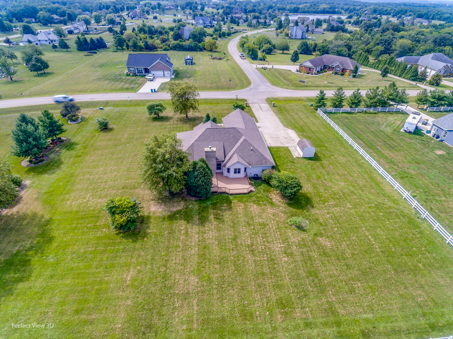 2335 Oakwood Lane