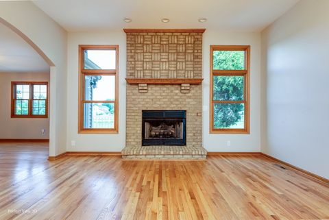 Tiny photo for 2335 Oakwood Lane, Marseilles, IL 61341 (MLS # 12062645)