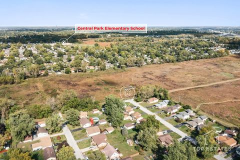 Tiny photo for 15450 Millard Avenue, Markham, IL 60428 (MLS # 12499490)