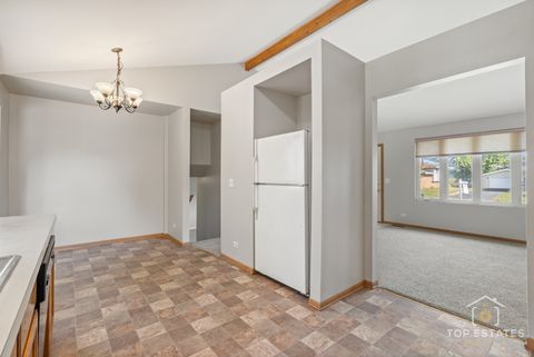 Tiny photo for 15450 Millard Avenue, Markham, IL 60428 (MLS # 12499490)