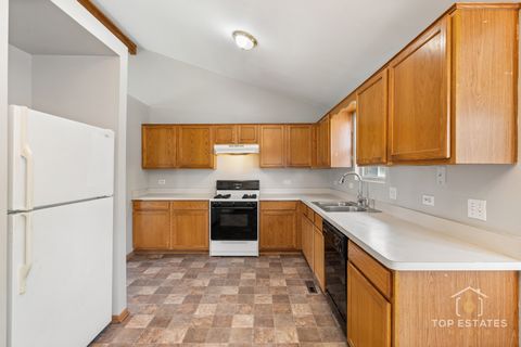 Tiny photo for 15450 Millard Avenue, Markham, IL 60428 (MLS # 12499490)