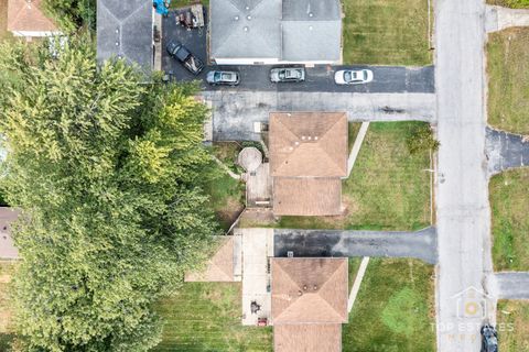 Tiny photo for 15450 Millard Avenue, Markham, IL 60428 (MLS # 12499490)