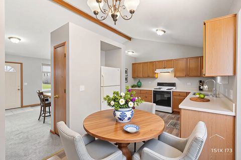 Tiny photo for 15450 Millard Avenue, Markham, IL 60428 (MLS # 12499490)