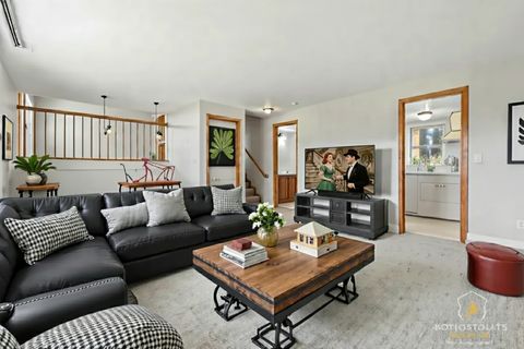 Tiny photo for 15450 Millard Avenue, Markham, IL 60428 (MLS # 12499490)