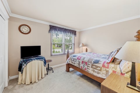 Tiny photo for 1222 Biscayne Drive, Elk Grove Village, IL 60007 (MLS # 12785387)